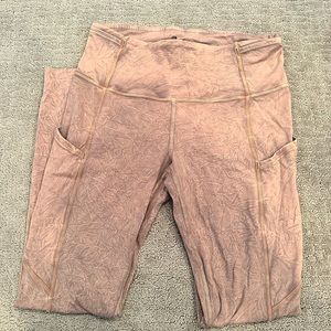 Lululemon Leggings - Size 6